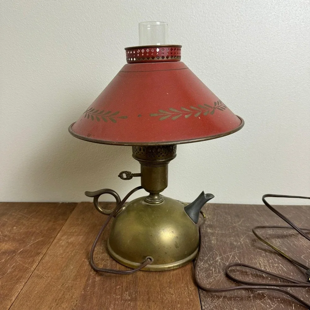 Vintage‎ Brass Tea Pot Kettle Red Metal Shade Table Accent Lamp Flicker Bulb